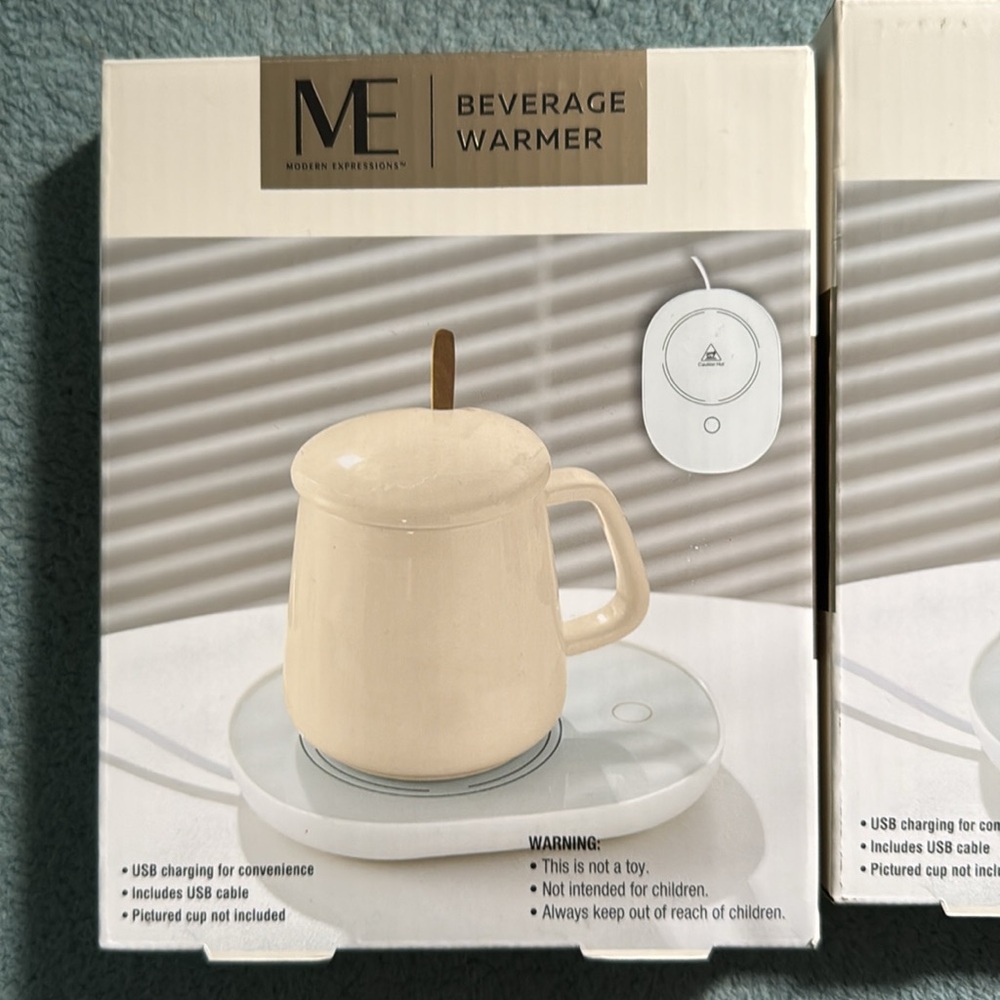 ME Beverage Warmer - white with USB Cable NWT